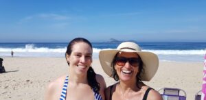 Praia de Ipanema com minha amiga Eloise