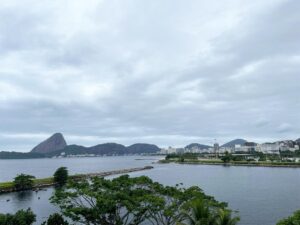Passeio com a amiga Cristiane Martins e filhas pelo centro do Rio de Janeiro com destaque para Cais do Valongo, Museu do Amanhã e adjacências em 19 de dezembro (segunda-feira). Experiência importante!!!