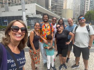 Visita guiada por mim para alunos e seus familiares do ProfHistoria (disciplina optativa Cidade, Patrimônio Urbano e Ensino de História) de pelo centro do RJ em 17 de dezembro (sábado) e passeio marítimo pela Baía da Guanabara. Fantástico!!!