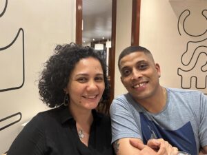 Confraternização com Letícia, Lincoln, Yllan e Thais no SESC Flamengo com muita cumplicidade e afeto em 20 de dezembro. Adoro!!!