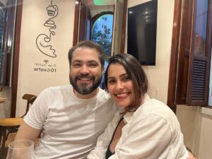 Confraternização com Letícia, Lincoln, Yllan e Thais no SESC Flamengo com muita cumplicidade e afeto em 20 de dezembro. Adoro!!!