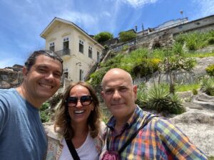 No Jardim do Valongo com os Profs. Marcello Tome (UFF) e Lluis Mundet (Universidade de Girona, Catalunha), dezembro 2022